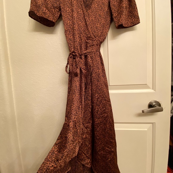 Wedding or cocktail party dress 🍸 - Picture 5 of 5